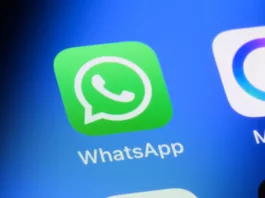 «Нужно быть полным идиотом, чтобы верить, что WhatsApp безопасен».  Дуров раскритиковал мессенджер