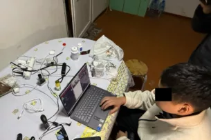 ГКНБ: Задержана группа, организовавшая сеть вебкам-студий на территории Бишкека и Казахстана