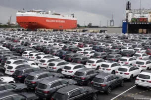 Рынок новых автомобилей в Евроcоюзе в прошлом году вырос благодаря увеличению объема продаж гибридных и электрических моделей Рынок новых автомобилей в Евроcоюзе в прошлом году вырос благодаря увеличению объема продаж гибридных и электрических моделей