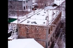 В Бишкеке выявили самовольное строительство многоэтажного дома