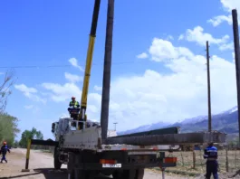 Минэнерго: В 2025 году в Нарынской области установлено 3233 железобетонные опоры