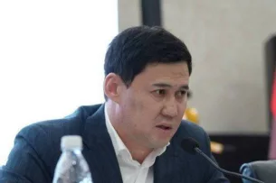 СМИ: Задержан бывший начальник управления ГКНБ по Бишкеку Эльдар Жакыпбеков