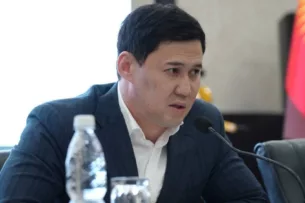 Пресс-служба ГКНБ опровергла информацию о задержании главы бишкекского управления ГКНБ Эльдара Жакыпбекова