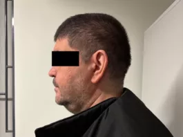 Сотруднику ГКНБ пытались дать взятку слитками золота