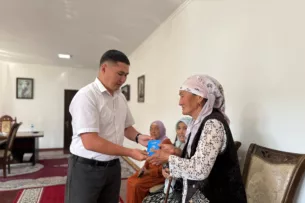 Минтруда: обладатели статуса «кайрылман» имеют социальные гарантии, приравненные к гражданам КР Минтруда: обладатели статуса «кайрылман» имеют социальные гарантии, приравненные к гражданам КР