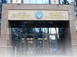 Минпросвещения Кыргызстана среагировало на видео, где физрук бьет школьников