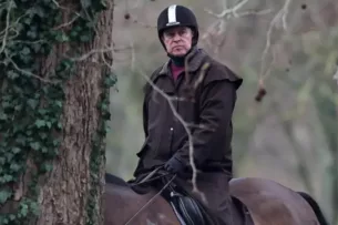 Брата короля Великобритании Эндрю задержали по делу Эпштейна