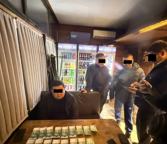 ГКНБ Кыргызстана задержал судью Аламудунского райсуда и секретаря Чуйского облсуда