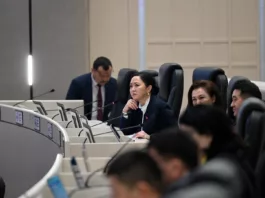 Парламент Кыргызстана принял изменения в закон о конфликте интересов