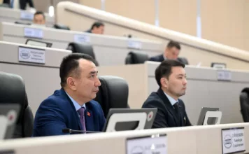 Парламент Кыргызстана принял законопроекты о ратификации соглашений о взаимной отмене визовых требований для владельцев дипломатических и служебных паспортов ряда стран