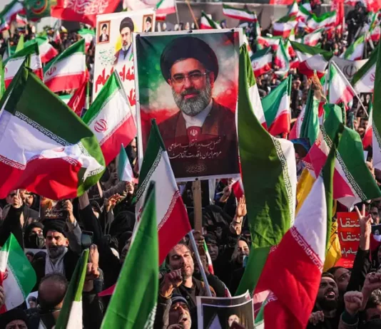 Война в Иране: Тегеран обещает использовать мощные ракеты и отвергает переговоры Трампа