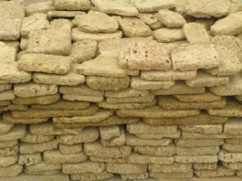 Введен временный запрет на вывоз известняка-ракушечника из Кыргызстана