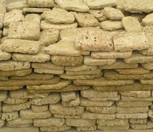 Введен временный запрет на вывоз известняка-ракушечника из Кыргызстана