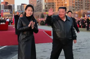 Может ли дочь Кима-подростка стать следующим лидером Северной Кореи? Может ли дочь Кима-подростка стать следующим лидером Северной Кореи?