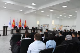 В Минстрое Кыргызстана проведена ротация директоров департаментов