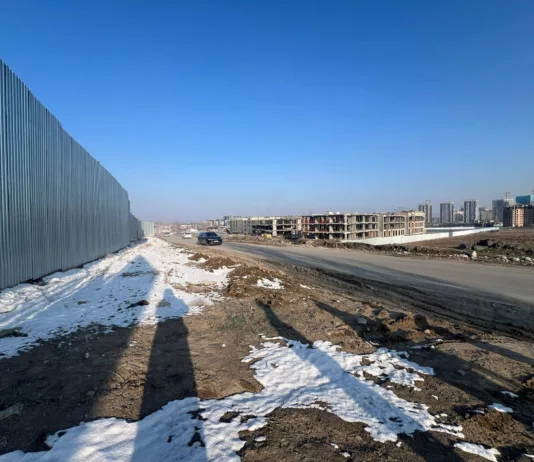 Минстрой Кыргызстана рассказало о кладбище и 4-х этажном строительном объекте в селе Орто-Сай