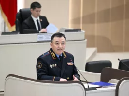 Парламент Кыргызстана принял законопроект, направленный на снижение уровня попрошайничества, в первом чтении