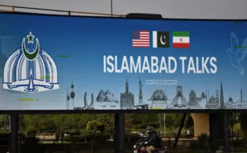 США и Иран не смогли достичь соглашения о прекращении войны на переговорах в Исламабаде, заявил Вэнс США и Иран не смогли достичь соглашения о прекращении войны на переговорах в Исламабаде, заявил Вэнс