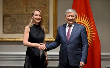 Адылбек Касымалиев обсудил в Вашингтоне развитие ИИ и облачных технологий с руководством NVIDIA и ORACLE