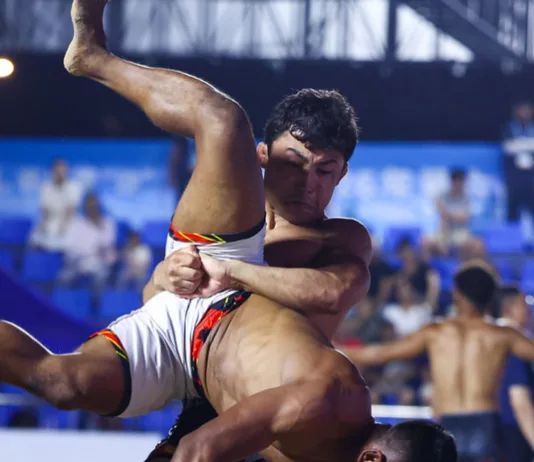 Адис Рахат уулу завоевал бронзовую медаль по пляжной борьбе на VI Азиатских пляжных играх