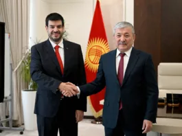 Глава кабмина Кыргызстана обсудил перспективы сотрудничества с президентом «Euronews» Педро Варгасом Давидом