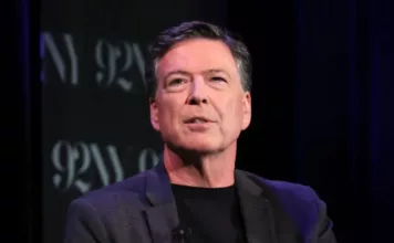 Бывшему директору ФБР предъявлено обвинение в угрозе жизни Дональда Трампа