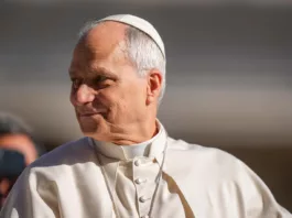 Пентагон потребовал лояльности от папы римского и намекнул на Авиньонское пленение, после чего тот отменил визит в США — The Free Press