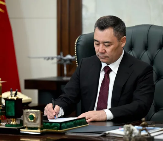 Минцифры Кыргызстана упразднили, его присоединили к Управделами президента