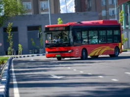 В Бишкеке презентовали новые электробусы Geely для городского транспорта