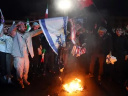 Иранская война: Трамп приостановил атаки, Тегеран согласился на двухнедельное прекращение огня