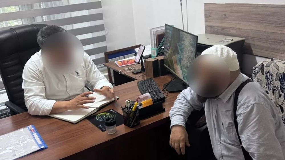 У центральной мечети собирали подписи за многоженство. Милиция Бишкека начала доследственную проверку