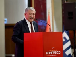 Глава кабмина Адылбек Касымалиев избран президентом Кыргызского футбольного союза