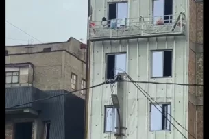 В Минстрое Кыргызстана отреагировали на видео о выбросе строительного мусора из окна строящегося многоэтажного здания