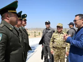 Садыр Жапаров ознакомился с проектом международного торгово-экономического парка «Достук» в Баткенской области