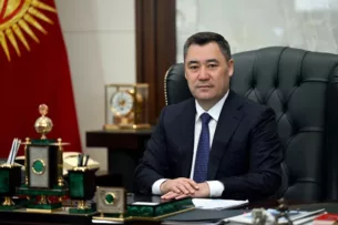 Садыр Жапаров поздравил кыргызстанцев с Курман айт