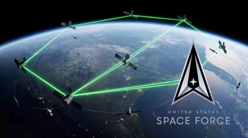 Илон Маск строит «военный интернет»: SpaceX получила $2,3 млрд на секретную сеть в космосе