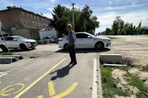 В Таласской области проверили качество строительства дорог