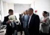 Глава кабмина Кыргызстана провел внеплановую инспекцию поликлиники Наццентра онкологии и гематологии