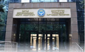 Минпросвещения Кыргызстана: Запрещено привлекать учителей к ремонту школьных классов