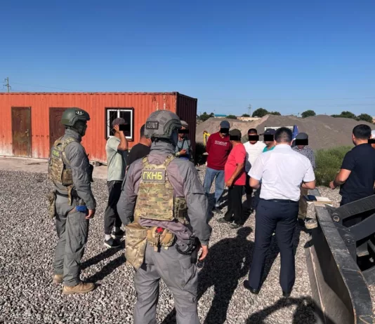 В Кара-Балте вице-мэр и глава муниципального предприятия сбывали «налево» асфальт и песчано-гравийную смесь
