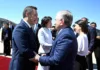 Садыр Жапаров встретил президента Узбекистана Шавката Мирзиёева, прибывшего с госвизитом в Кыргызстан