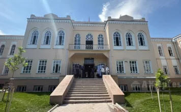 Минкультуры Кыргызстана предлагает ввести 10-летний запрет на исключение памятников истории и культуры из реестров охраны Минкультуры Кыргызстана предлагает ввести 10-летний запрет на исключение памятников истории и культуры из реестров охраны