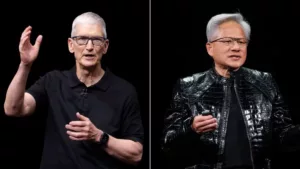 20260731-tim-cook-jensen-huang-split (Слева направо): генеральный директор Apple Тим Кук; генеральный директор Nvidia Дженсен Хуанг. Технологические компании Nvidia и Apple используют противоположные подходы к ажиотажу вокруг искусственного интеллекта. Джастин Салливан/Патрик Т. Фэллон/AFP/Getty Images