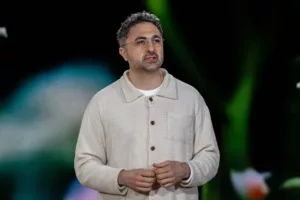 Глава ИИ Microsoft Мустафа Сулейман