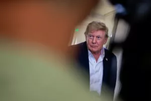 трамп